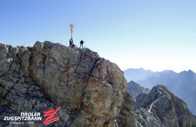 tiroler-zugspitzbahn-gipfel-foto.somweber.jpg