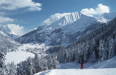tvb-tiroler-zugspitzarena-bichlbach-almkopfpiste.jpg